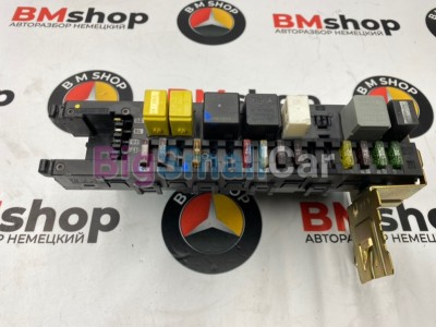 Блок предохранителей Mercedes С180 2006 W203 271946 2095452101 - купить Верхних Кузлах