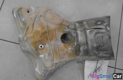 Экран тепловой от Mazda 3 BK 2003-2009 - купить Верхних Кузлах