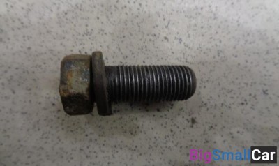 Болт крепления суппорта переднего от Subaru Outback BH 1999-2003 - купить Верхних Кузлах