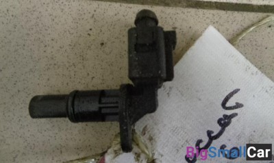 Датчик положения распредвала от Volkswagen Passat B6 2005-2010 - купить Верхних Кузлах