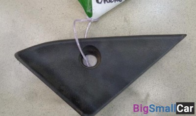 Уголок двери передней правой (внутренний) от Opel Vectra A 1988-1995 - купить Верхних Кузлах