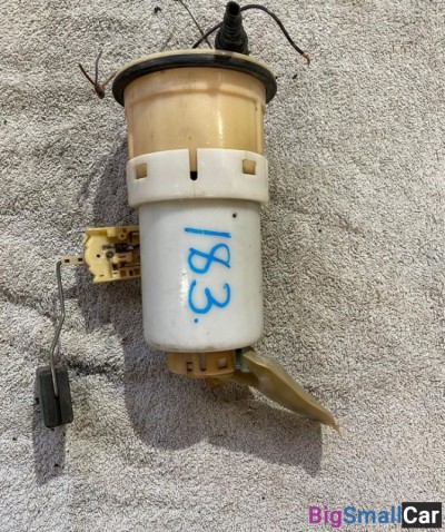 Насос топливный Toyota Vitz 10 1SZ - купить Верхних Кузлах