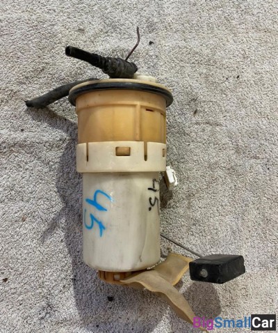 Насос топливный Toyota Funcargo 2NZ - купить Верхних Кузлах