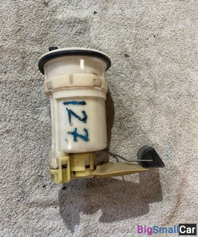 Насос топливный Toyota Camry 30 - купить Верхних Кузлах