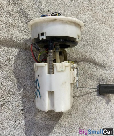 Насос топливный mazda 2 - купить Верхних Кузлах