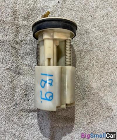 Насос топливный Nissan Tiida - купить Верхних Кузлах