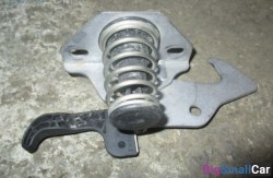 Крюк капота (41 Кузов) 51232990367 - купить Верхних Кузлах