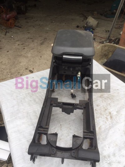 Подлокотник Range rover, ленд ровер 3 - купить Верхних Кузлах