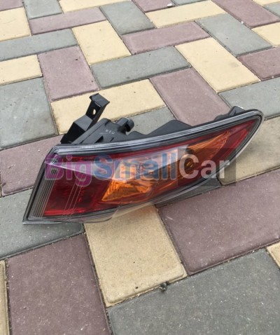 Задний правый фонарь Honda Civic хэтчбек viii 1.8 - купить Верхних Кузлах