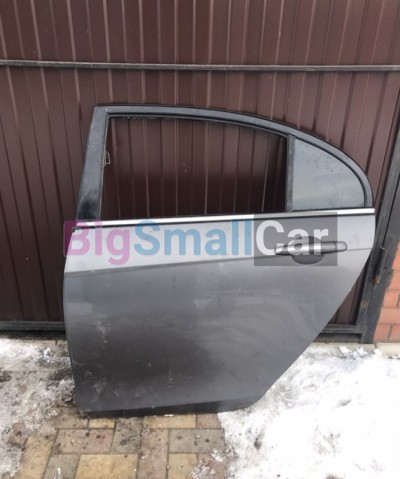 Задняя левая дверь Geely Emgrand EC7 - купить Верхних Кузлах